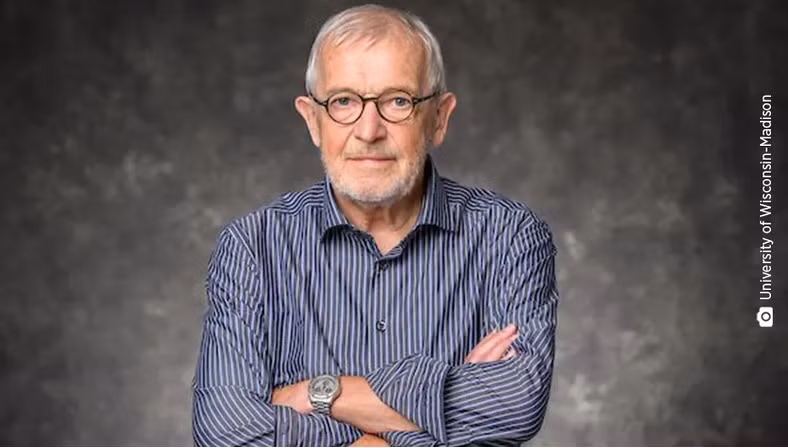 Nhà vật lý Francis Halzen.