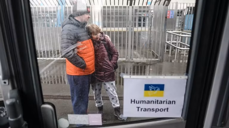 Thụy Sĩ tính siết bảo hộ người Ukraine trong độ tuổi nhập ngũ