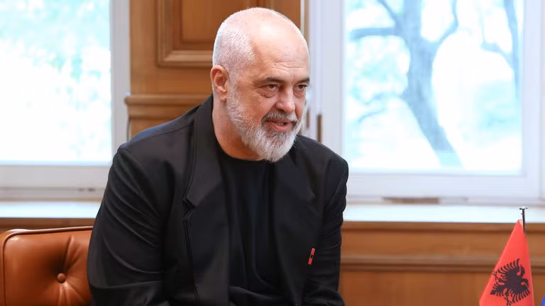 Thủ tướng Albania Edi Rama.