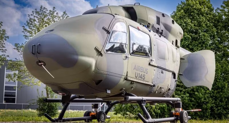 Trực thăng tự hành U145 đỗ trên bề mặt nhựa đường. Ảnh: Airbus