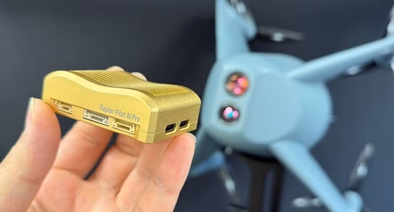 Module tự động lái Raptor Pilot AI Pro. Ảnh: London Defence R&D
