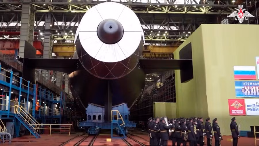 Lễ hạ thủy tàu ngầm Khabarovsk. 