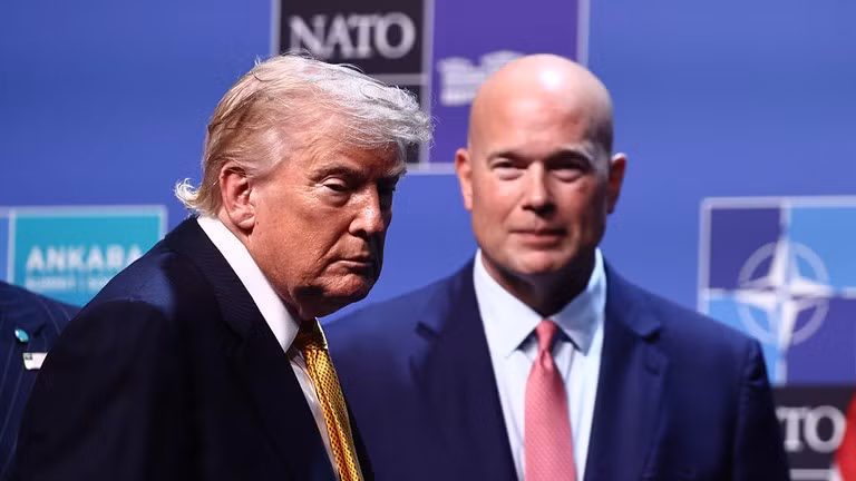 Tổng thống Donald Trump và Đặc phái viên Mỹ tại NATO Matthew Whitaker.