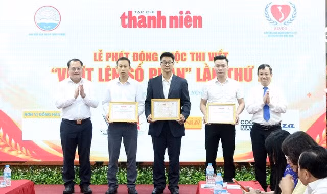 phat-dong-cuoc-thi-viet-vuot-len-so-phan-lan-thu-ix-9.jpg