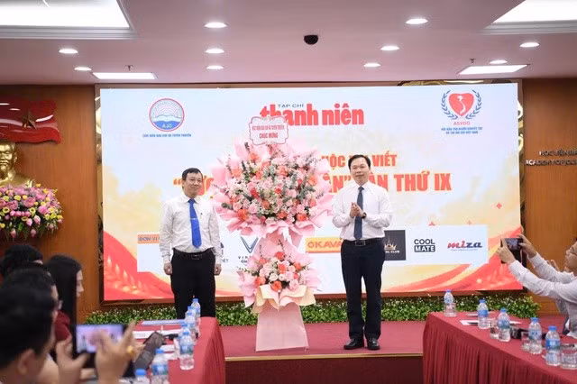 phat-dong-cuoc-thi-viet-vuot-len-so-phan-lan-thu-ix-2.jpg