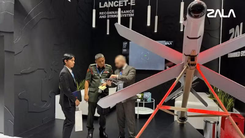Sản phẩm Lancet-E của ZALA được giới thiệu tại triển lãm DSA ở Malaysia.