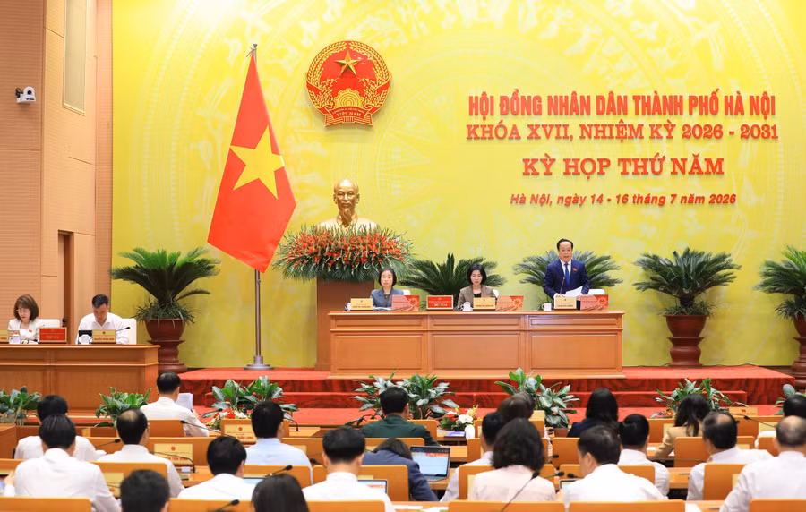Quang cảnh kỳ họp.