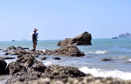 Cha truyen con noi nghe nem da lua ca vao bo o bien Vung Tau - Anh 12