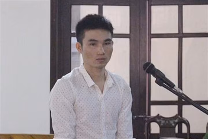 Bị cáo Hoài tại phiên tòa. Ảnh: Đ.H
