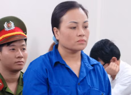 8 an tu trong duong day mua ban gan 1.200 banh heroin - Anh 1