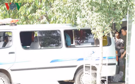 Kham nghiem tu thi dieu tra nghi an chong sat hai vo roi tu sat - Anh 5