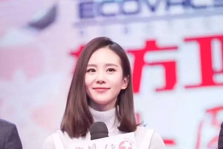Nửa năm để 20 kiểu tóc như tiểu Hoa đán Lưu Thi Thi