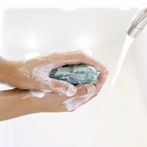 Bỏ túi 10 quy tắc cho đôi tay mềm mại - 2