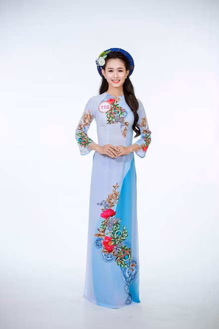 Ngam nhan sac 30 thi sinh Hoa hau Viet Nam truoc dem chung ket - Anh 23