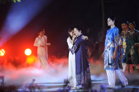 Giai nhan man anh Viet hoi ngo tai Festival ao dai Ha Noi 2016 - Anh 5