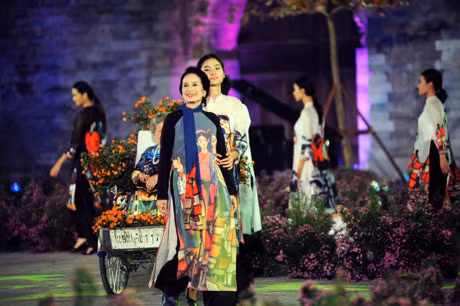 Giai nhan man anh Viet hoi ngo tai Festival ao dai Ha Noi 2016 - Anh 9