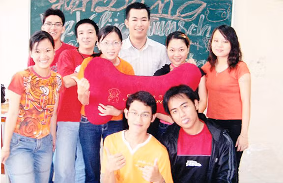 Những sao Việt thầm lặng làm nghề giáo 6