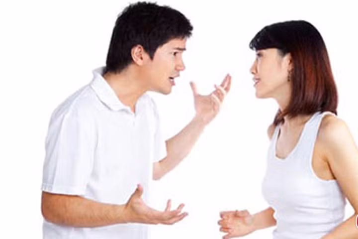Đàn bà cuồng ghen