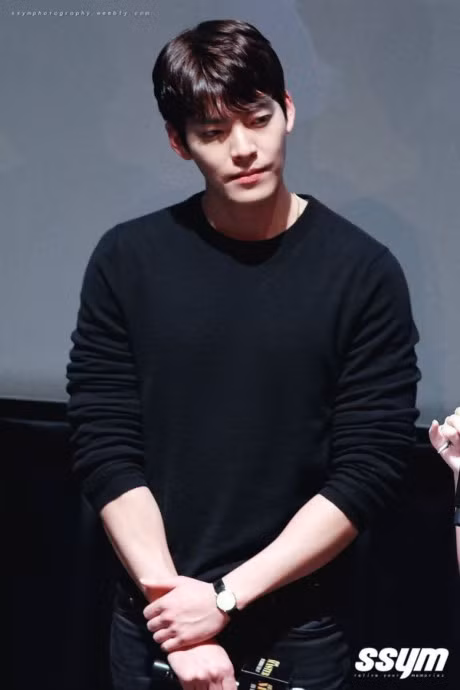 Ban gai lam gi khi biet Kim Woo Bin mac ung thu vom hong? - Anh 4