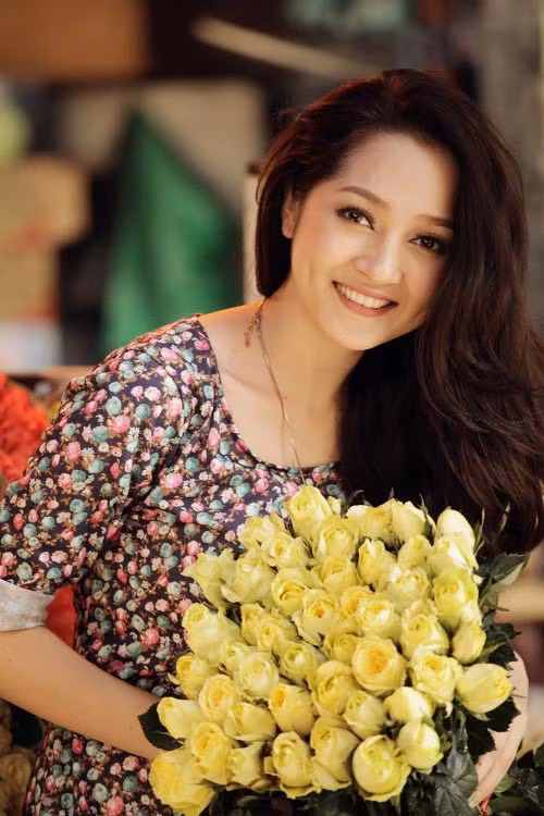 Bất ngờ với vườn hồng lớn nhất Việt Nam - 7