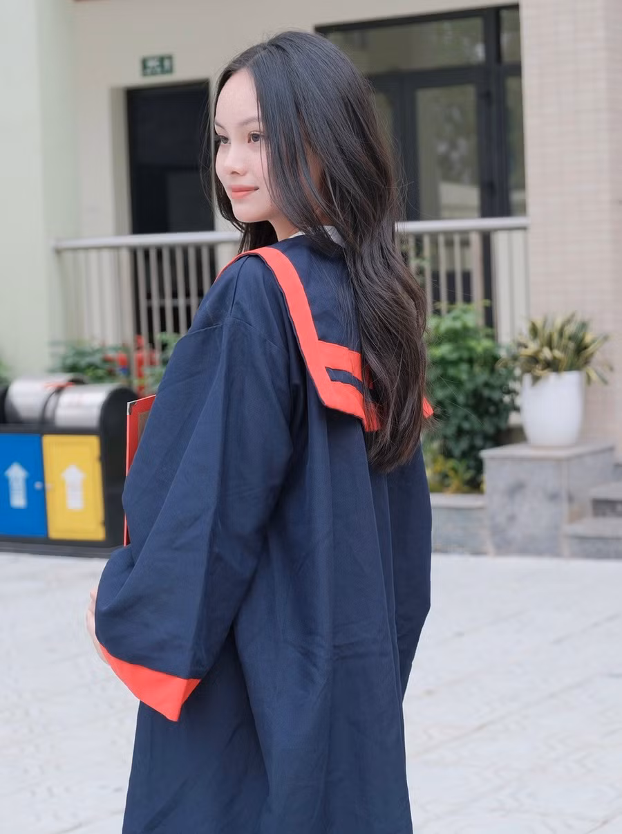 nha-linh.jpg
