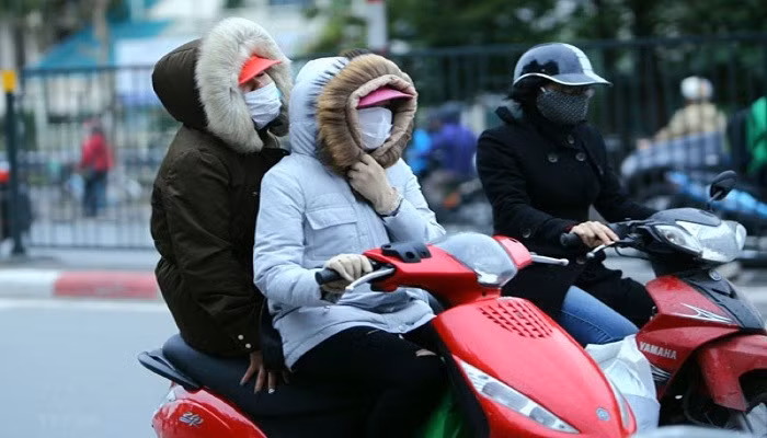 Thời tiết hôm nay 24/12: Bắc Bộ ngày nắng, Nam Bộ mưa rào, có nơi mưa to và dông