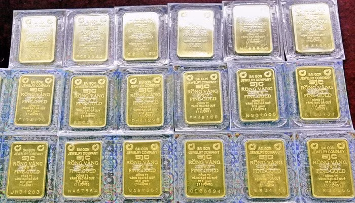 Giá vàng hôm nay 11/11 bất ngờ tăng 1,8 triệu đồng/lượng, thế giới tăng thêm 2%