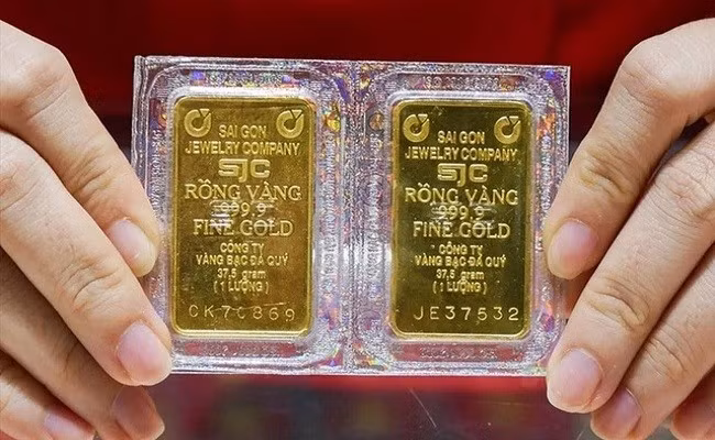 Giá vàng hôm nay 2/3: Trong nước ổn định ở mức cao, thế giới đi ngang
