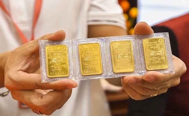 Giá vàng hôm nay 16/7 giảm 400 ngàn đồng/lượng 2 chiều, thế giới tiếp đà giảm 