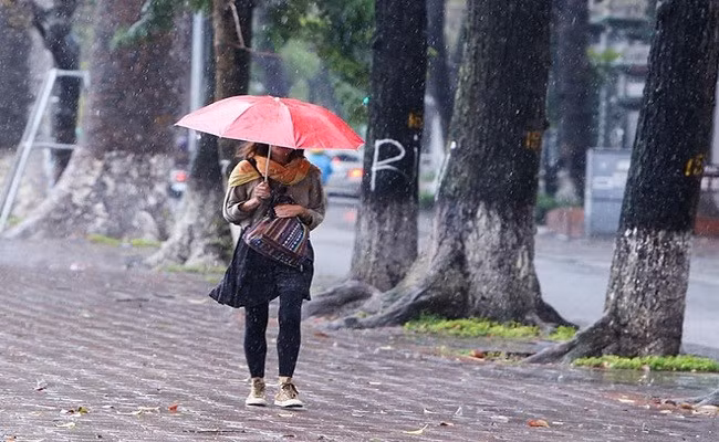 Thời tiết hôm nay 30/3: Bắc Bộ mưa rào và dông, trời rét, Nam Bộ ngày nắng
