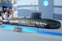 models-of-amur-950-at-imds-2007.jpg