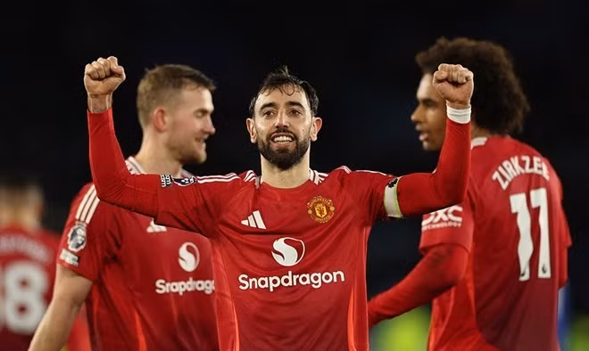 Man United chốt tương lai Bruno Fernandes