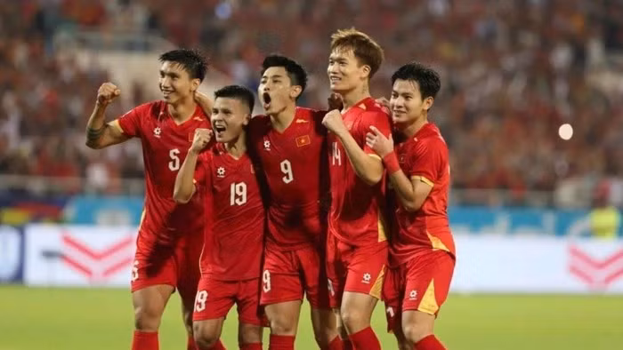 Báo Indonesia 'ngỡ ngàng' với tiền thưởng của tuyển Việt Nam
