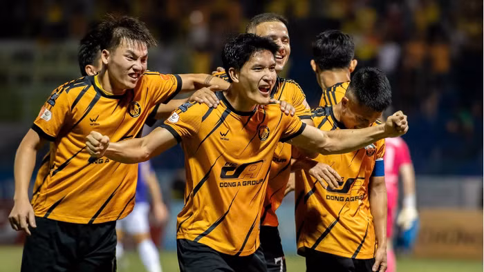 CLB Đông Á Thanh Hóa được FIFA gỡ án cấm chuyển nhượng. 