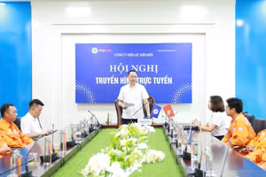 Lãnh đạo PC Điện Biên quán triệt tinh thần, thái độ làm việc tại Lễ ra quân.