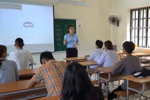 Sau sáp nhập, ngành giáo dục Lào Cai nỗ lực ổn định tổ chức bộ máy, duy trì hiệu quả hoạt động của 1.045 cơ sở giáo dục, với hơn 15.300 lớp học và gần 470.000 học sinh.