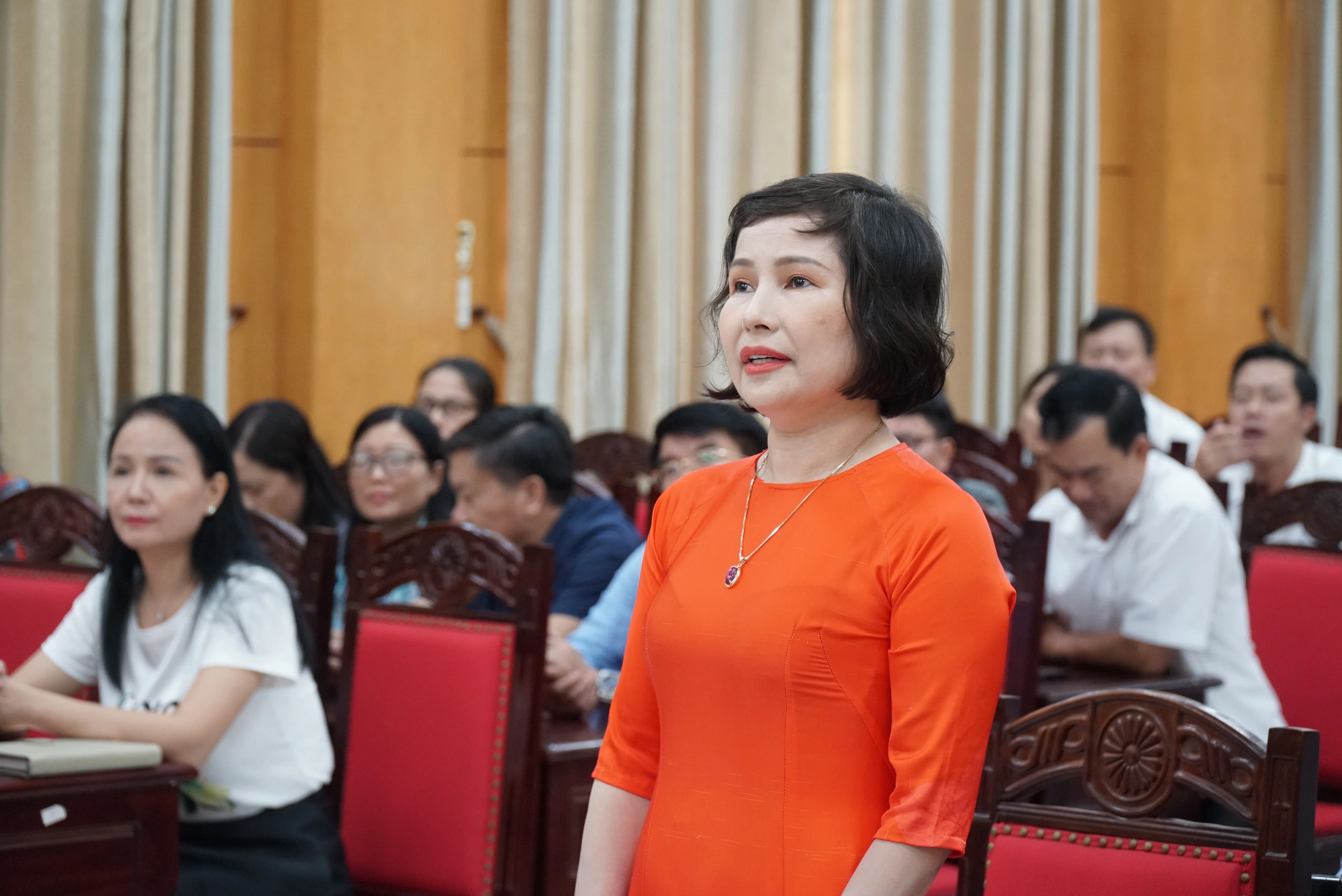 Cô Nguyễn Thị Thiều Hoa, giáo viên Trường THCS Đặng Thai Mai, TP Vinh, tỉnh Nghệ An. Ảnh: Hồ Lài.