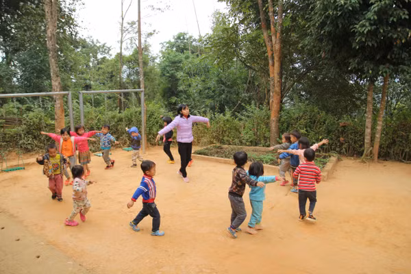 Công tác giáo dục ở xã Mường Lạn được quan tâm, mở ra cơ hội phát triển nơi vùng cao.