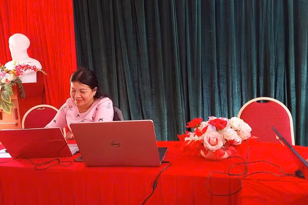 Cuộc khảo sát được tiến hành ngay từ thôn, bản.