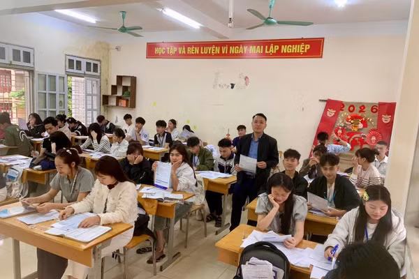 Một tiết học của thầy trò Trường Cao đẳng Sơn La.