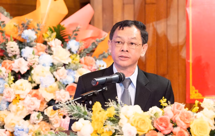PGS.TS.BS Nguyễn Tri Thức - Thứ trưởng Bộ Y tế phát biểu chỉ đạo.