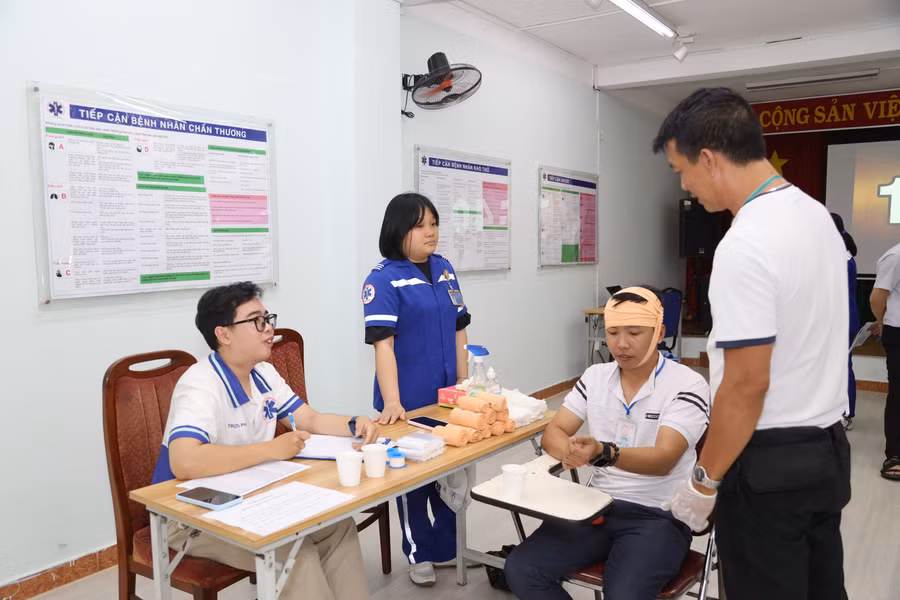 Tăng cường kỹ năng sơ cấp cứu ban đầu giúp bạn bảo vệ tính mạng, giảm mức độ tổn thương và tạo cơ hội sống sót cho người gặp nạn trong k-ql2686.jpg