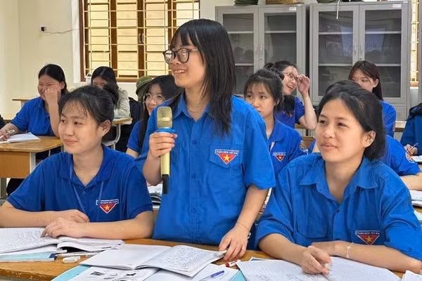 Học sinh hứng thú với các tiết học ứng dụng AI. Ảnh NTCC.