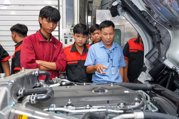 Một tiết học thực hành của sinh viên Trường Cao đẳng Quốc tế TP.HCM. Ảnh NT