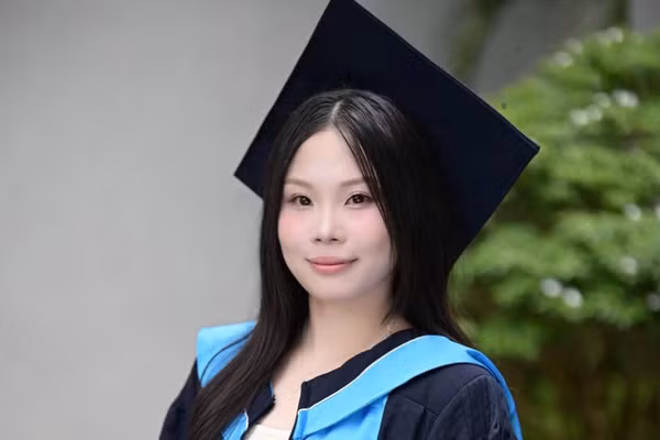 Trần Thị Ngọc Mai - Thủ khoa ngành Kiểm toán CLC, ĐH Kinh tế Quốc dân.