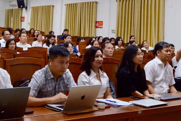 Quang cảnh buổi tập huấn. Ảnh NC.