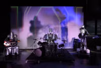 chum-anh-trung-tam-mua-sam-robot-o-trung-quoc-012.jpg