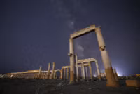 chum-anh-ve-dep-co-kinh-tan-tich-palmyra-syria-09.jpg