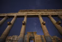 chum-anh-ve-dep-co-kinh-tan-tich-palmyra-syria-08.jpg