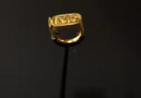 chum-anh-ben-trong-kho-bau-cua-vua-tutankhamun-1105-07.jpg